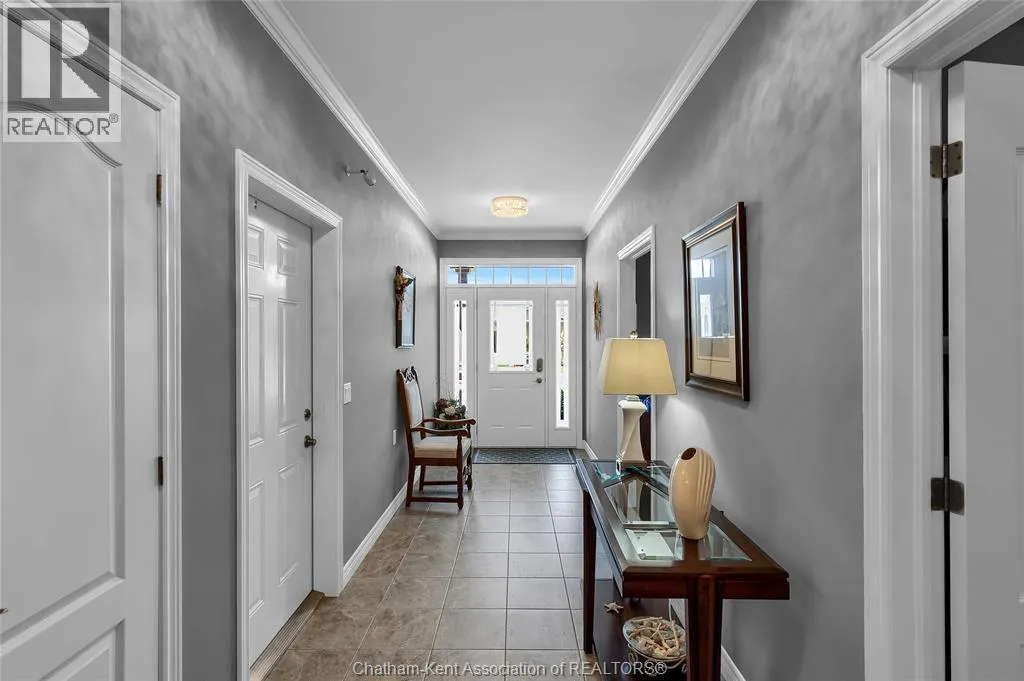 12 Veranda COURT