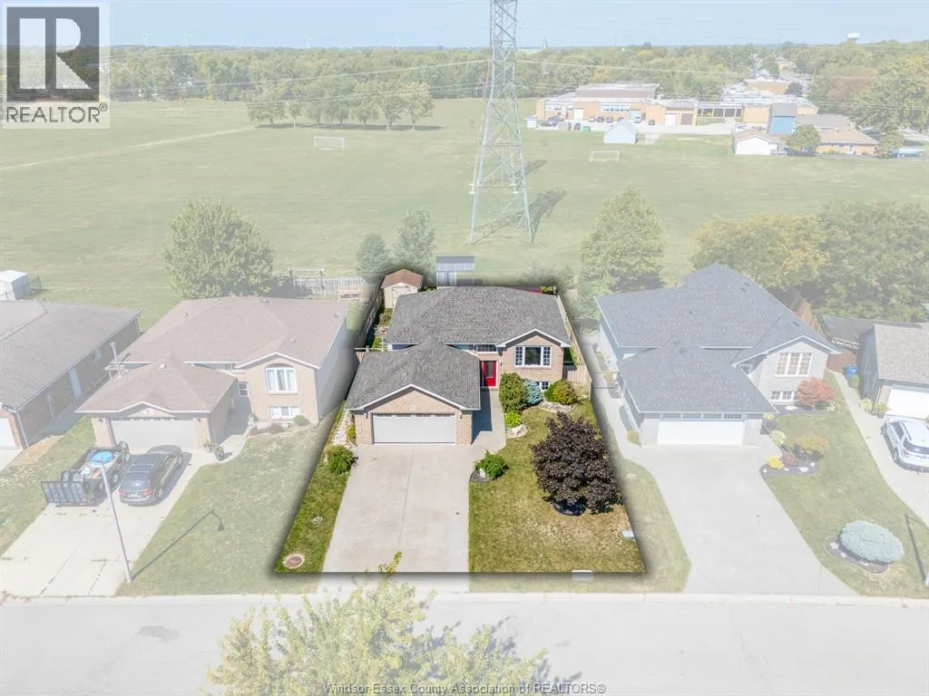 6 Homestead DRIVE