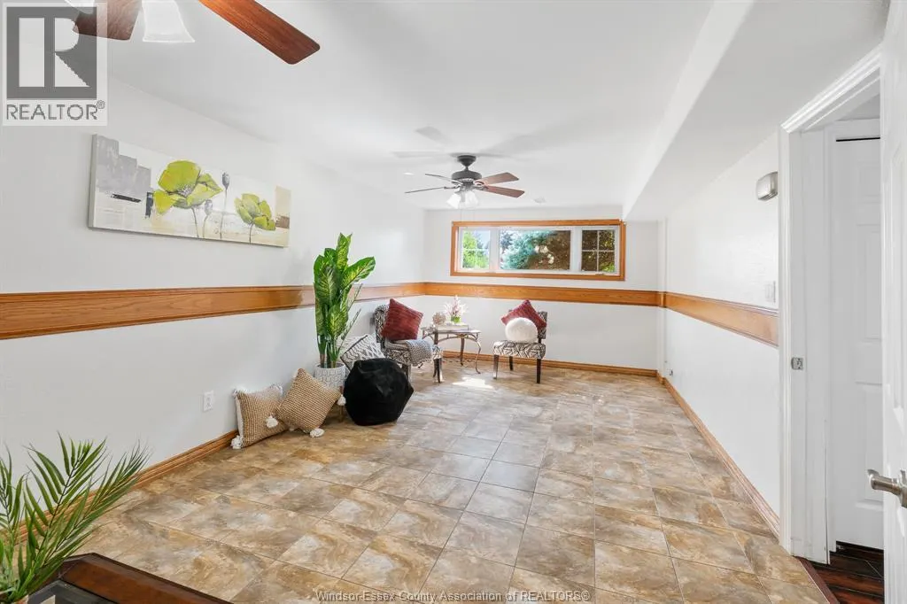 6 Homestead DRIVE
