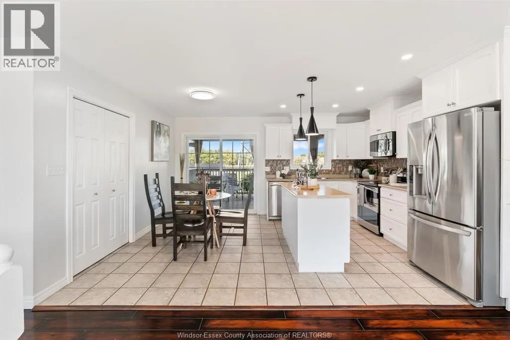 6 Homestead DRIVE