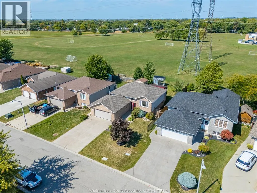 6 Homestead DRIVE