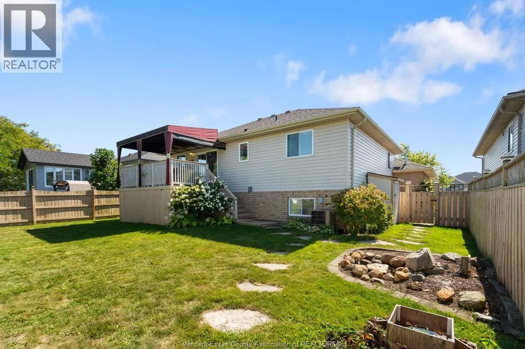 6 Homestead DRIVE