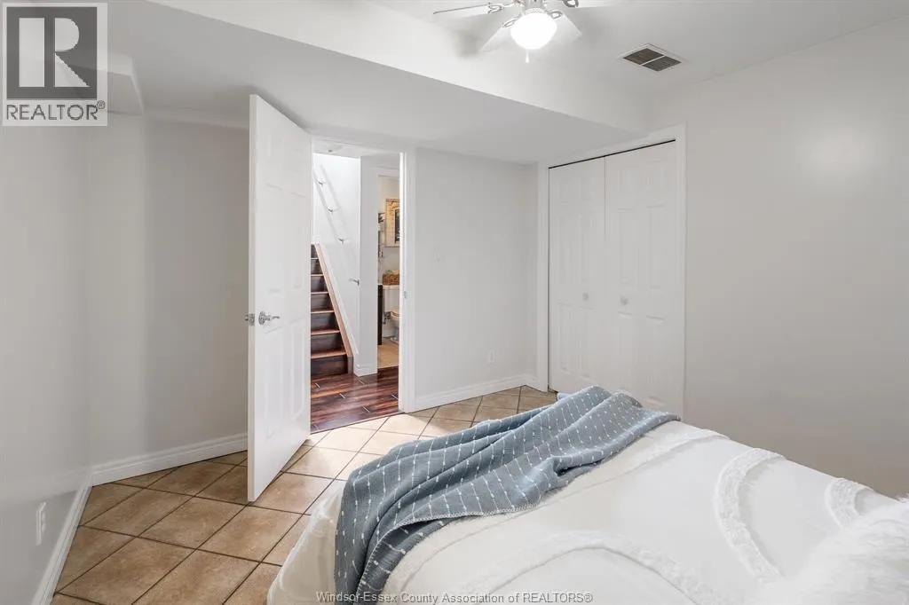 6 Homestead DRIVE