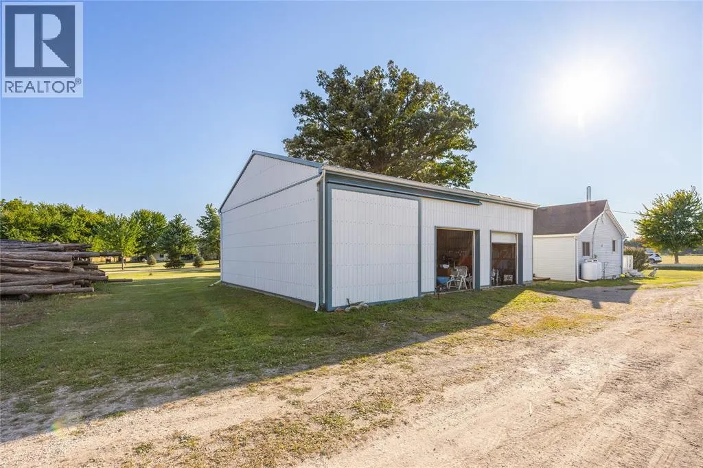 1224 Brigden ROAD