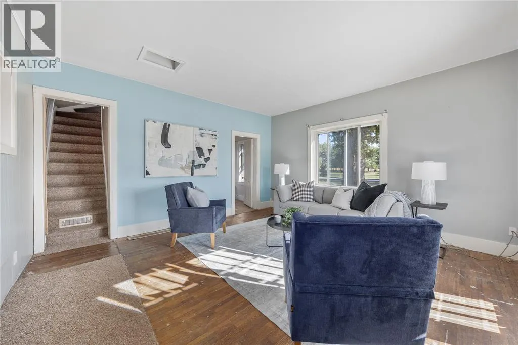 1224 Brigden ROAD