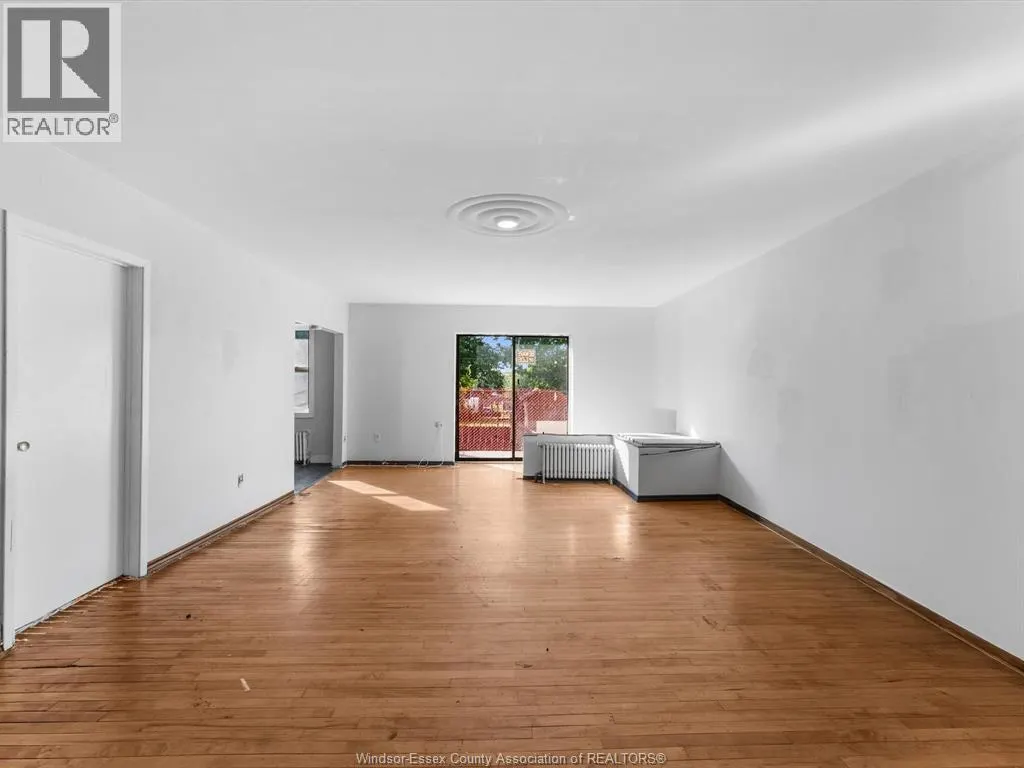 1042 LANGLOIS