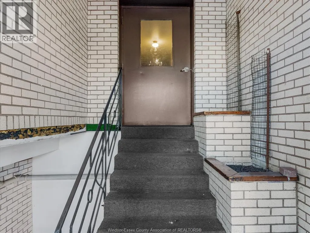 1042 LANGLOIS