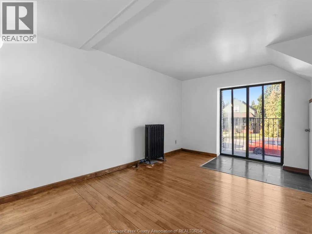 1042 LANGLOIS