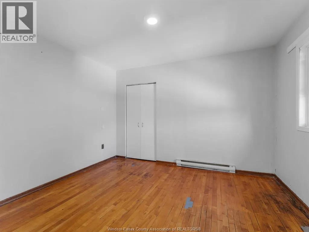1042 LANGLOIS