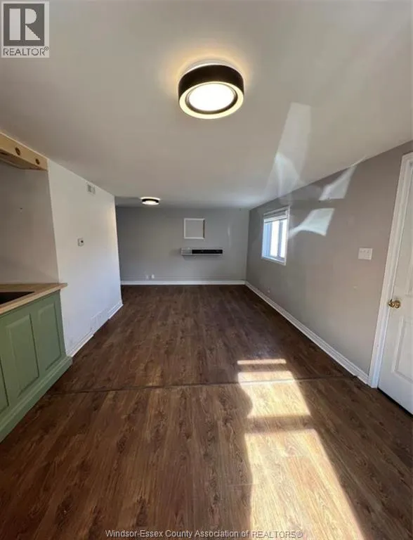 8 PAYNE ROAD