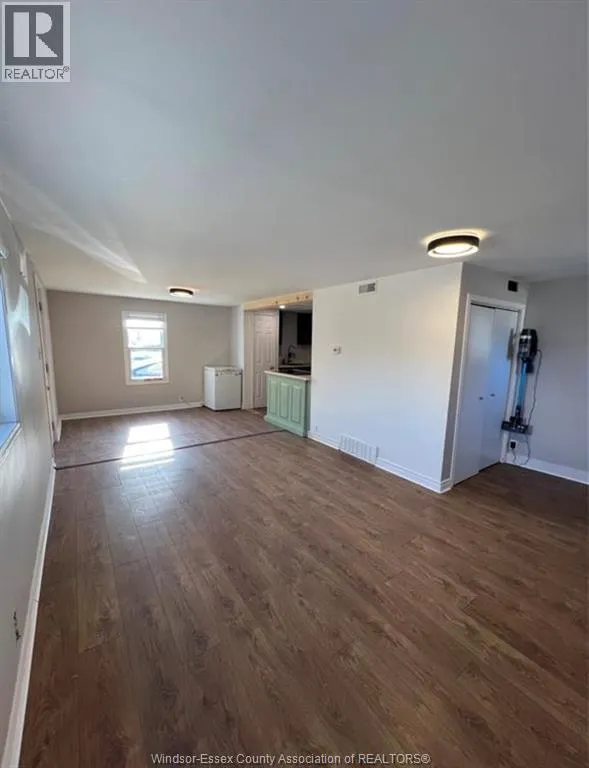 8 PAYNE ROAD