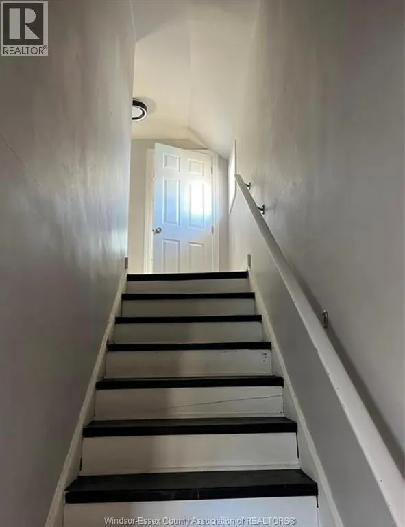 8 PAYNE ROAD