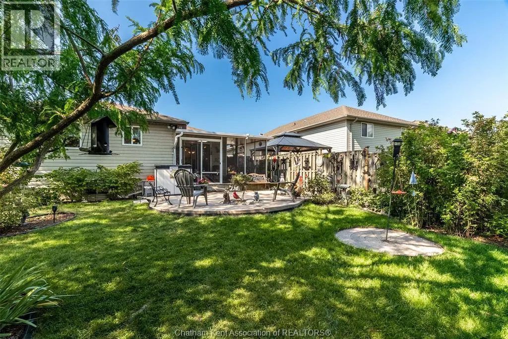 33 Azar AVENUE