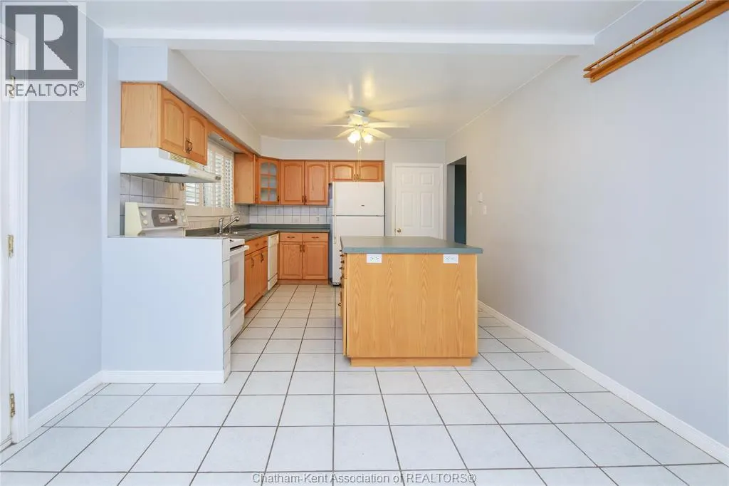 159 Gregory DRIVE West