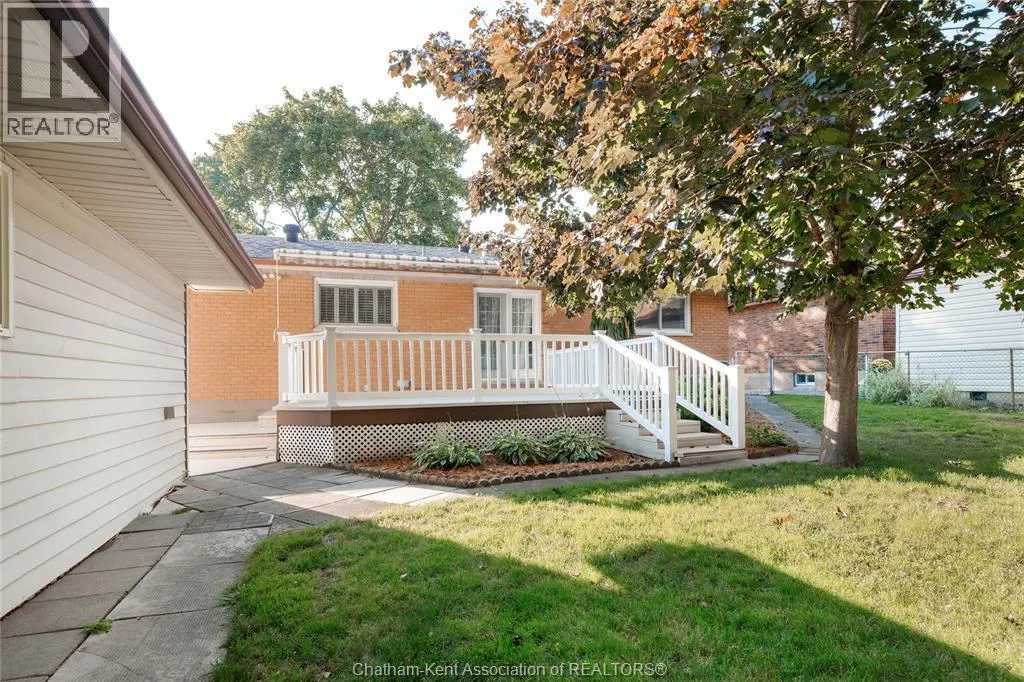 159 Gregory DRIVE West