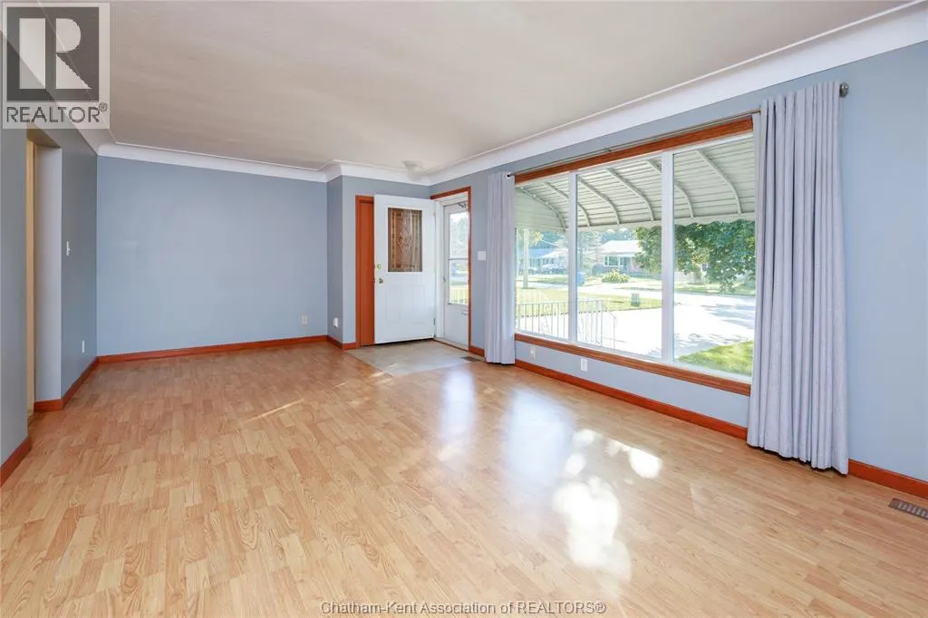 159 Gregory DRIVE West