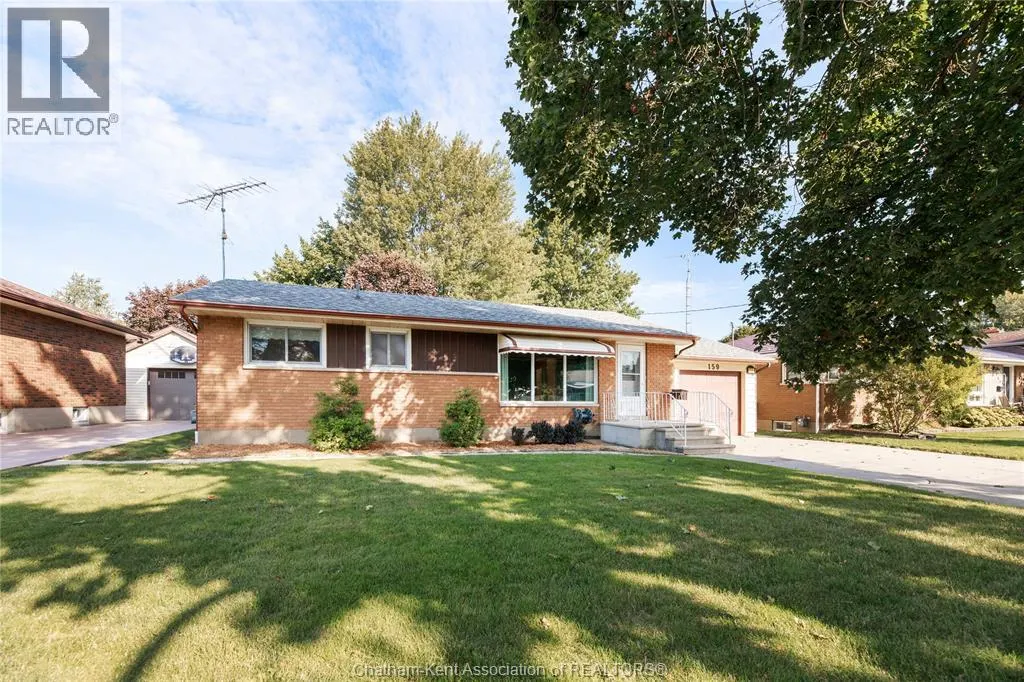 159 Gregory DRIVE West