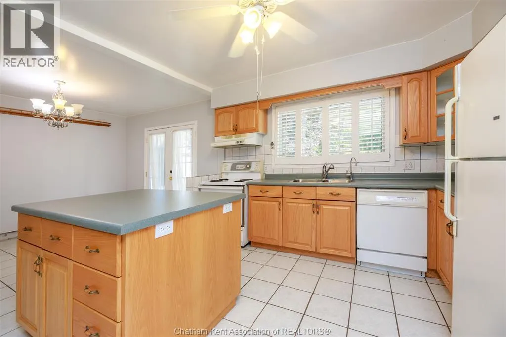 159 Gregory DRIVE West