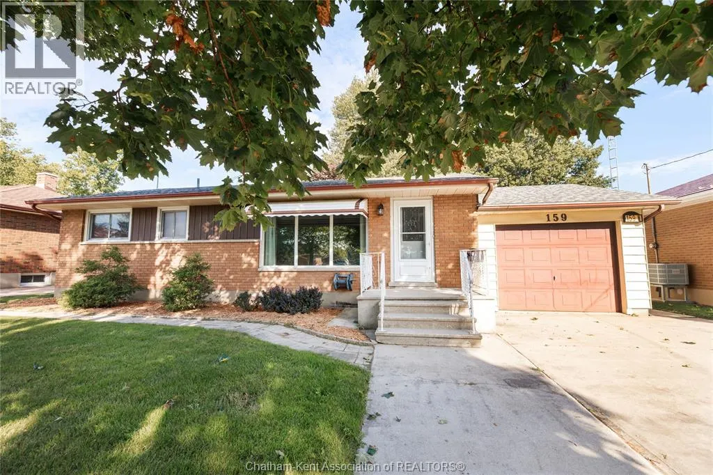 159 Gregory DRIVE West