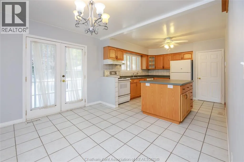 159 Gregory DRIVE West