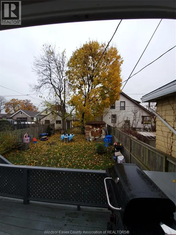 1390 HOWARD AV. ...