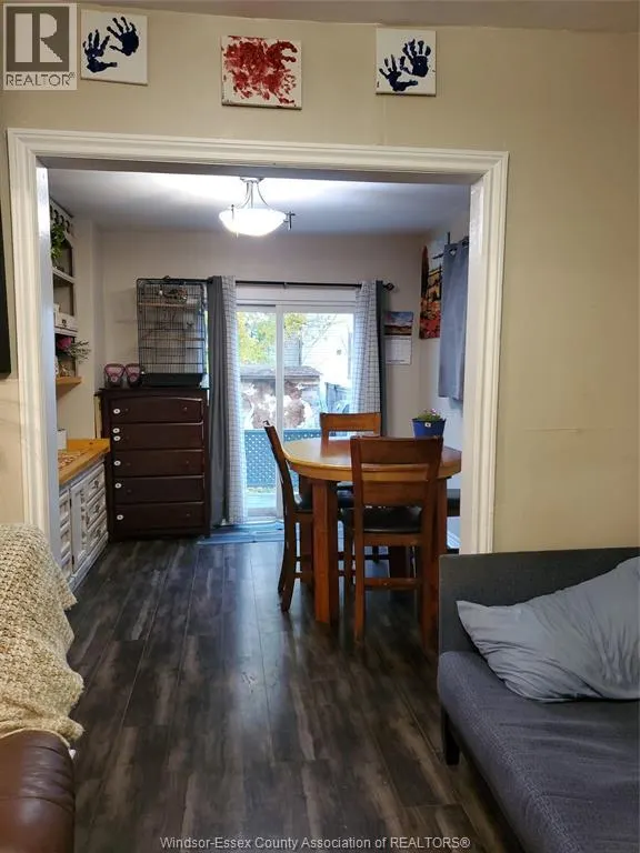 1390 HOWARD AV. ...