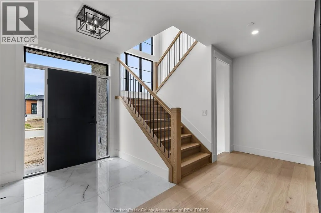 650 SUMMIT STREET