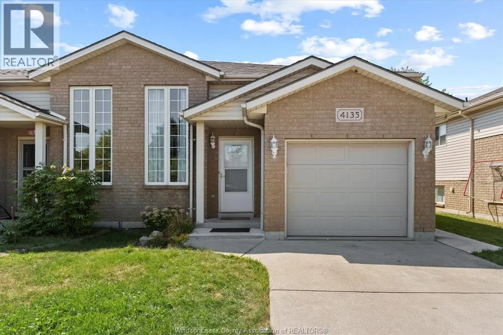 4135 ST. CLAIR