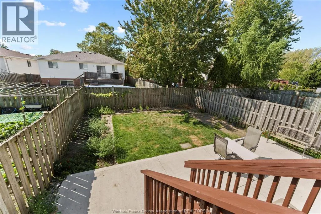 4135 ST. CLAIR