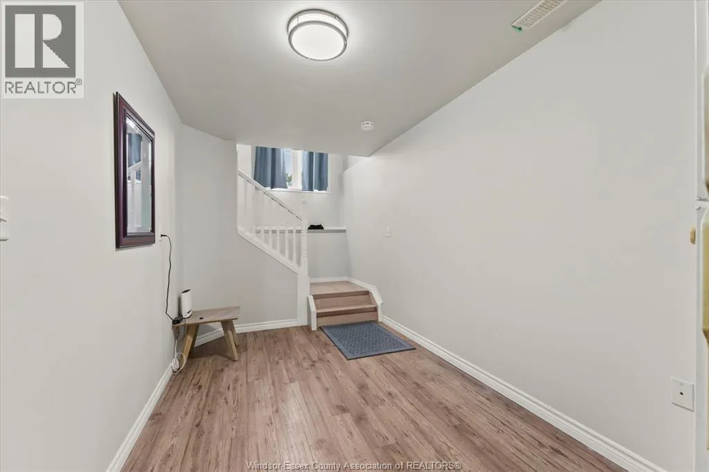 4135 ST. CLAIR