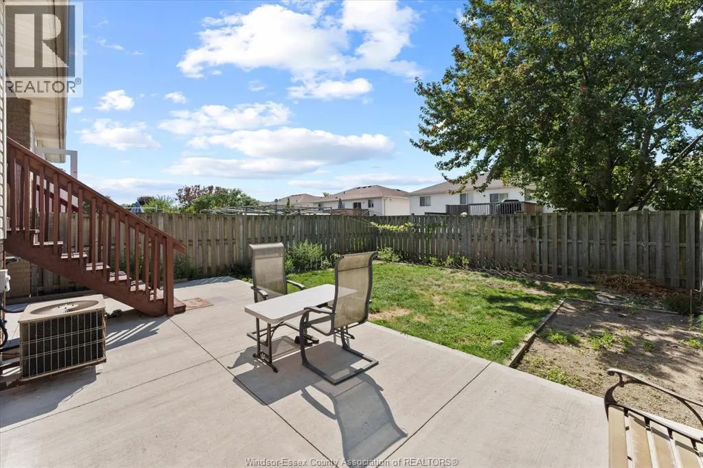 4135 ST. CLAIR