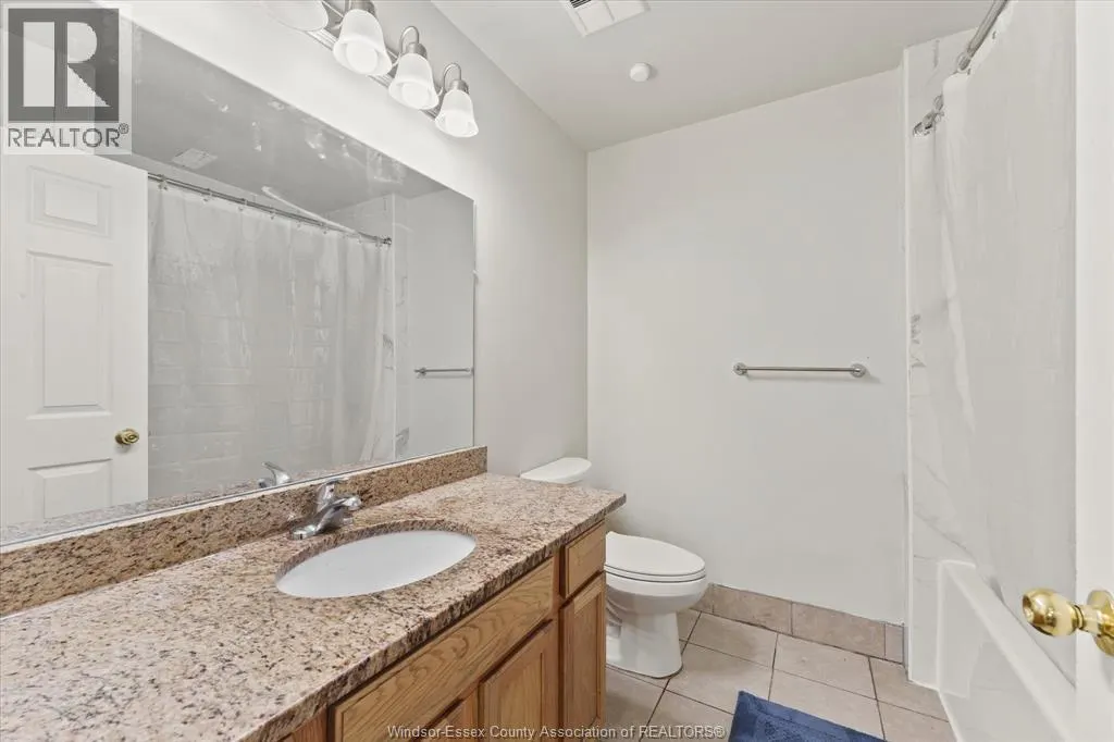 4135 ST. CLAIR