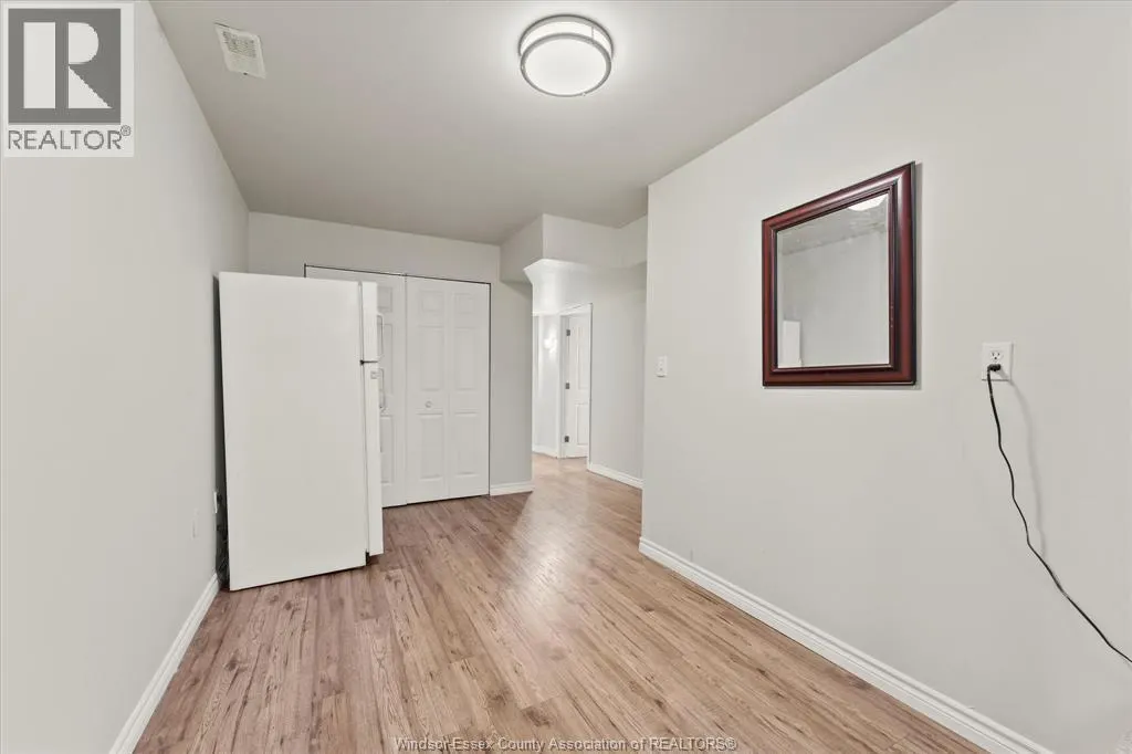 4135 ST. CLAIR