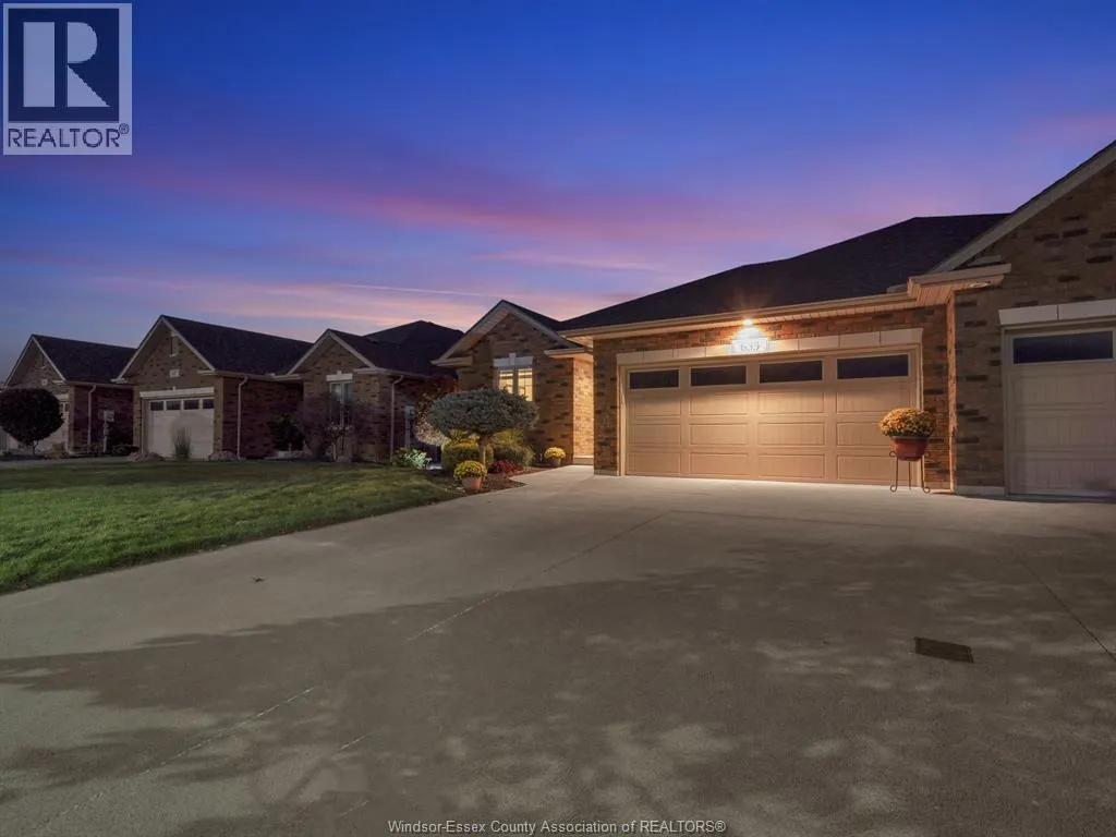 633 COMMISSO CRESCENT