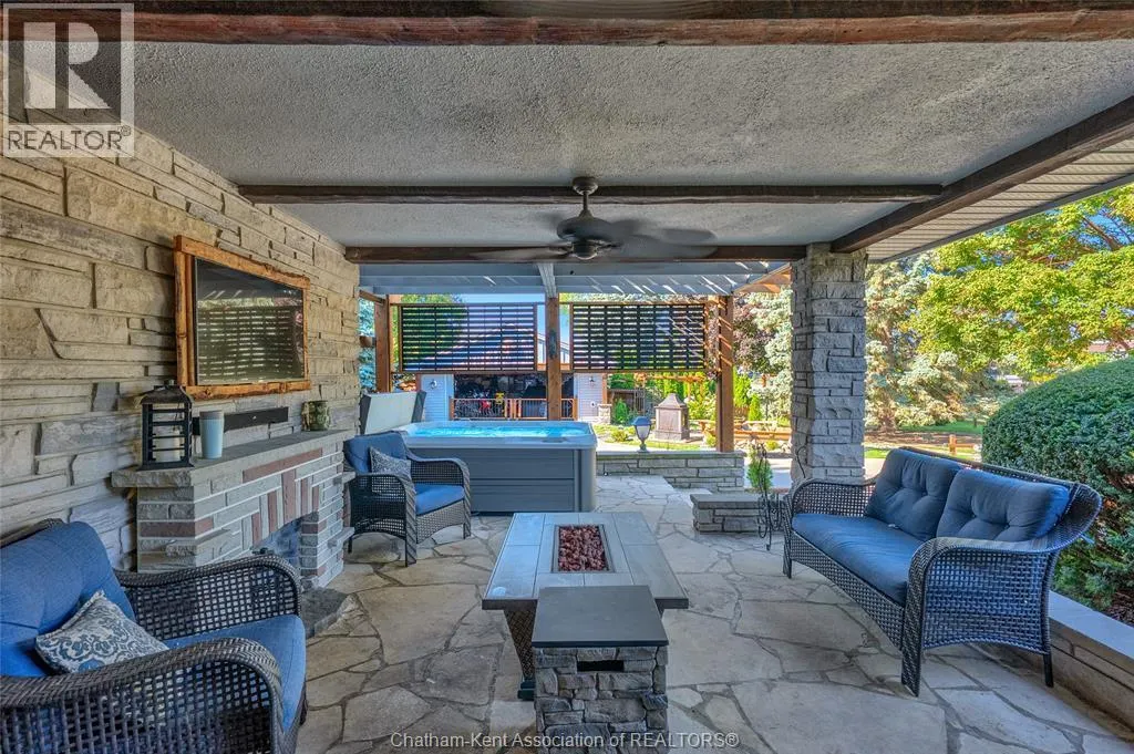 38 Glenwood DRIVE