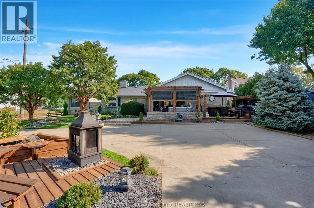 38 Glenwood DRIVE