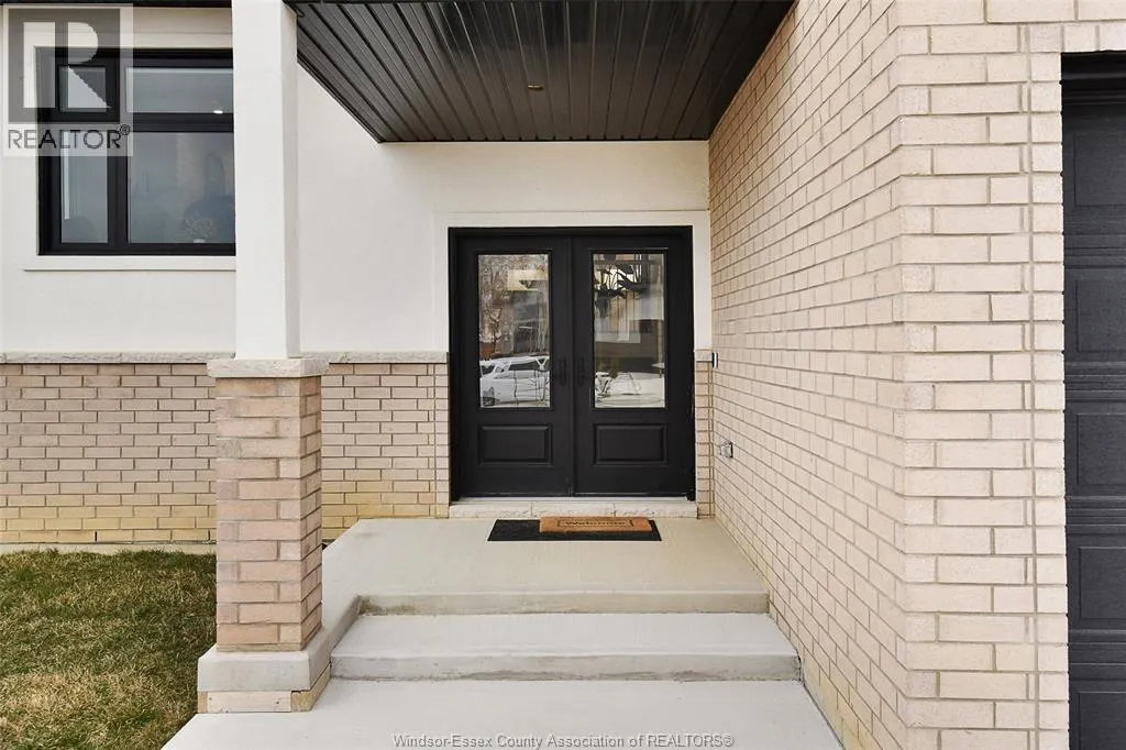 43 BLOOMINGTON
