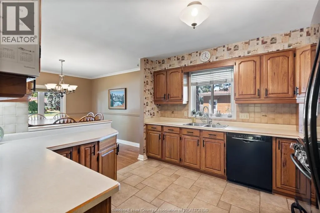 1336 BRIARWOOD