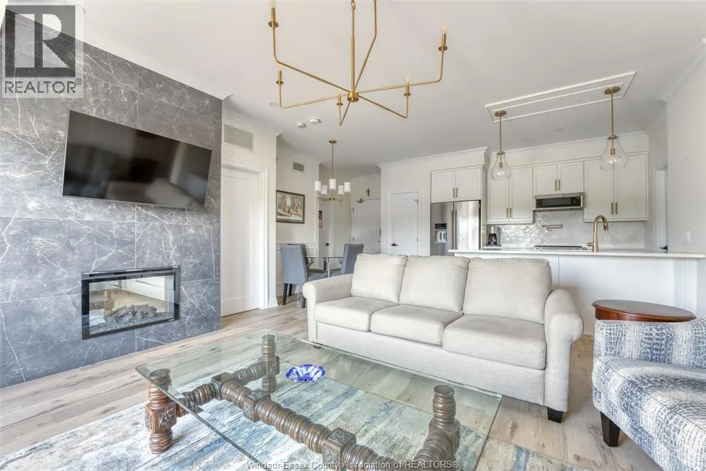1740 SPRUCEWOOD AVENUE Unit# 403