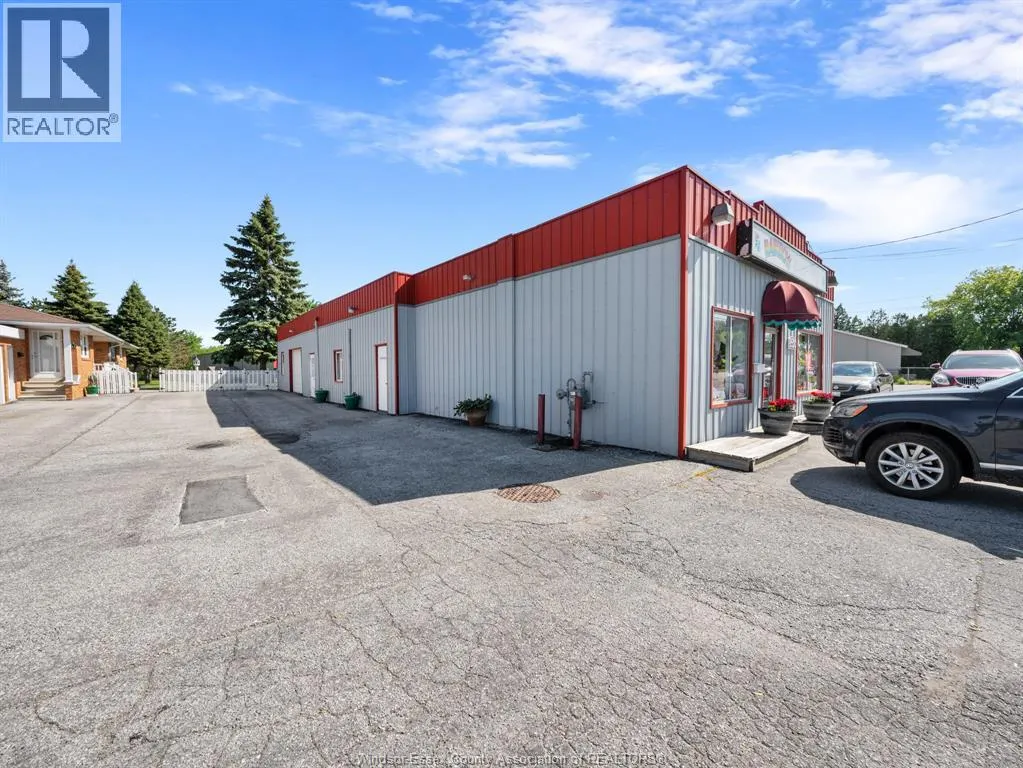 9502-20 TECUMSEH ROAD East