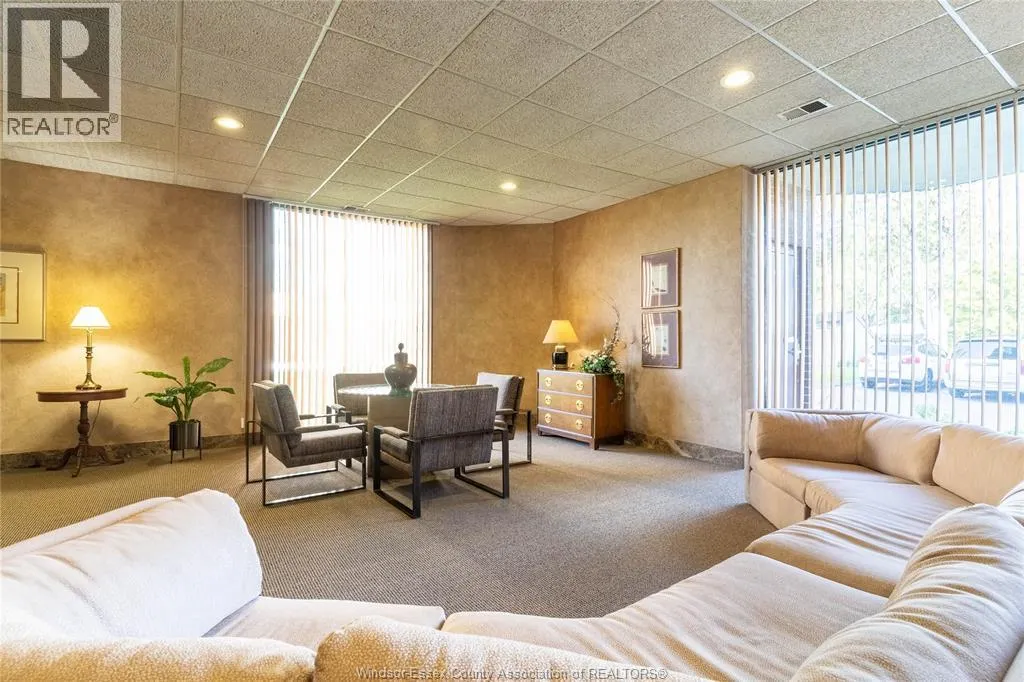 3663 RIVERSIDE DRIVE East Unit# 603