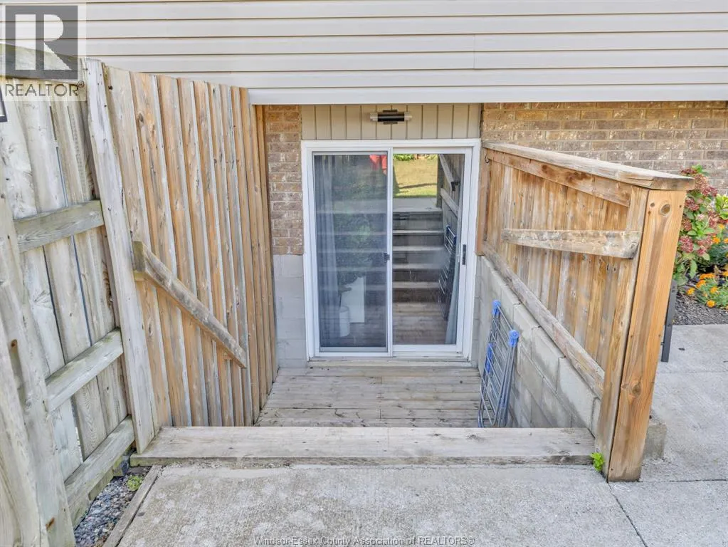 415 MERRILL AVENUE