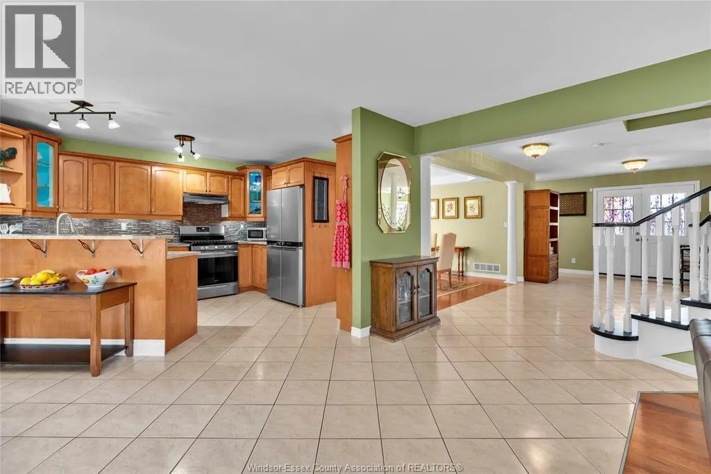 144 SHADY SPRING CRESCENT