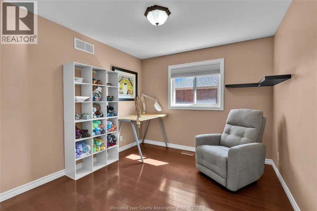 144 SHADY SPRING CRESCENT
