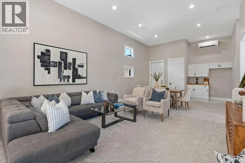 1014 LILYDALE