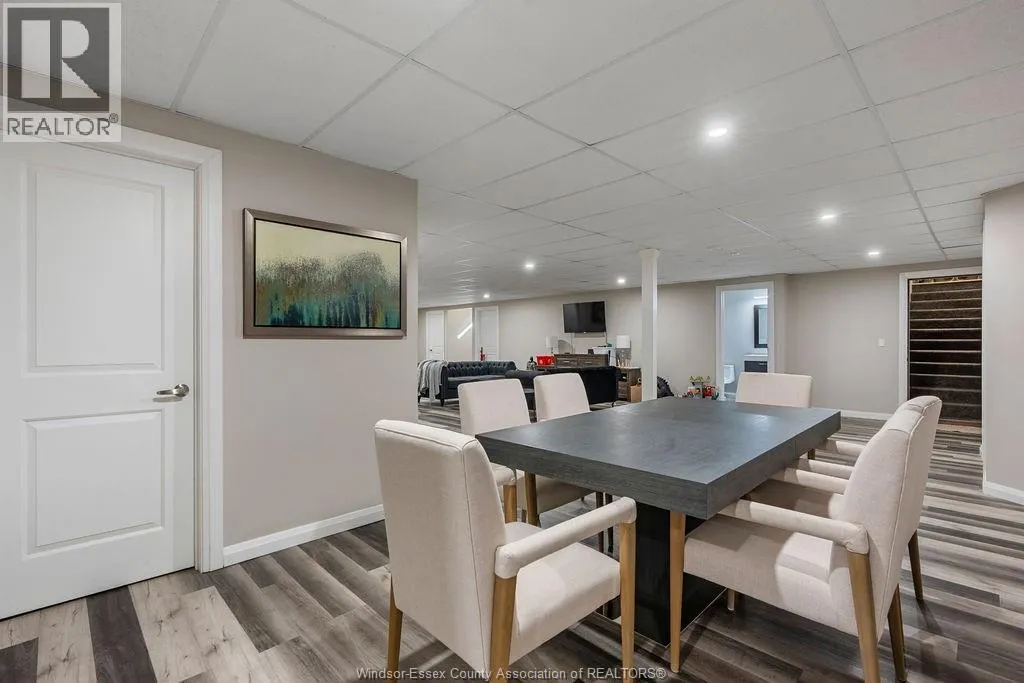 1014 LILYDALE