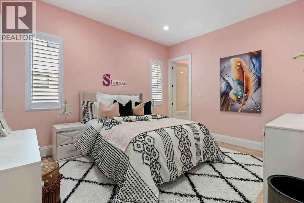 1014 LILYDALE