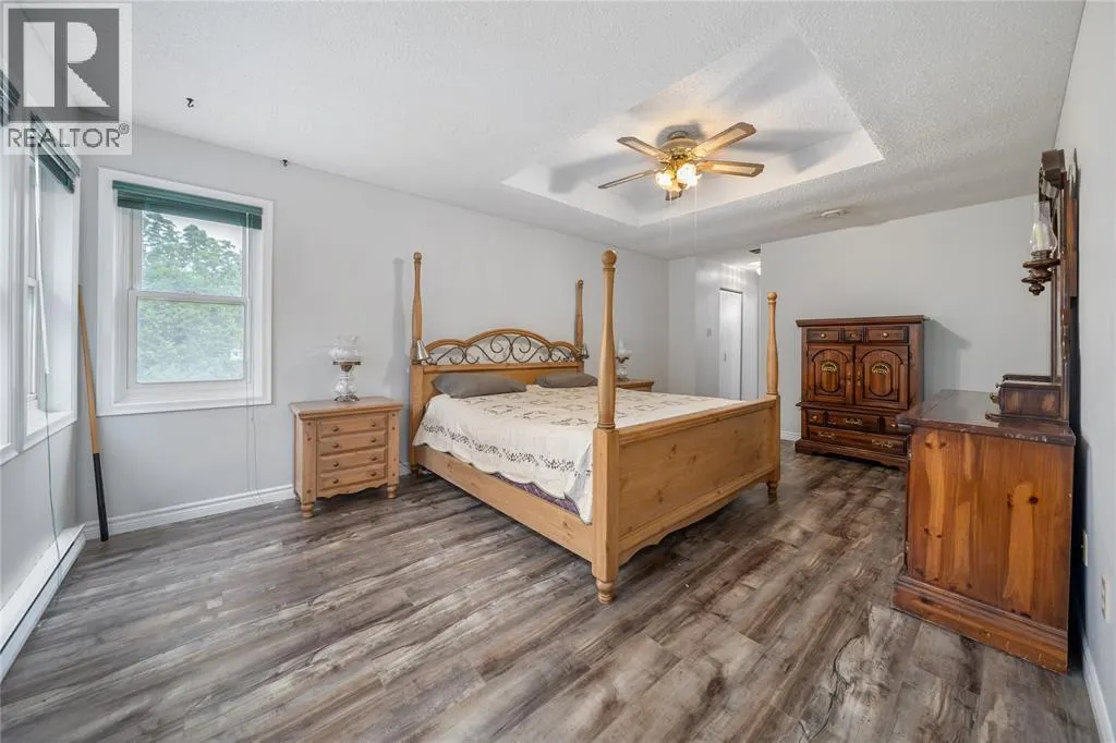 30622 HUNGRY HOLLOW ROAD