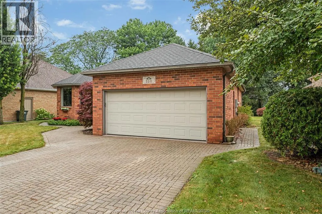 520 LISA CRESCENT