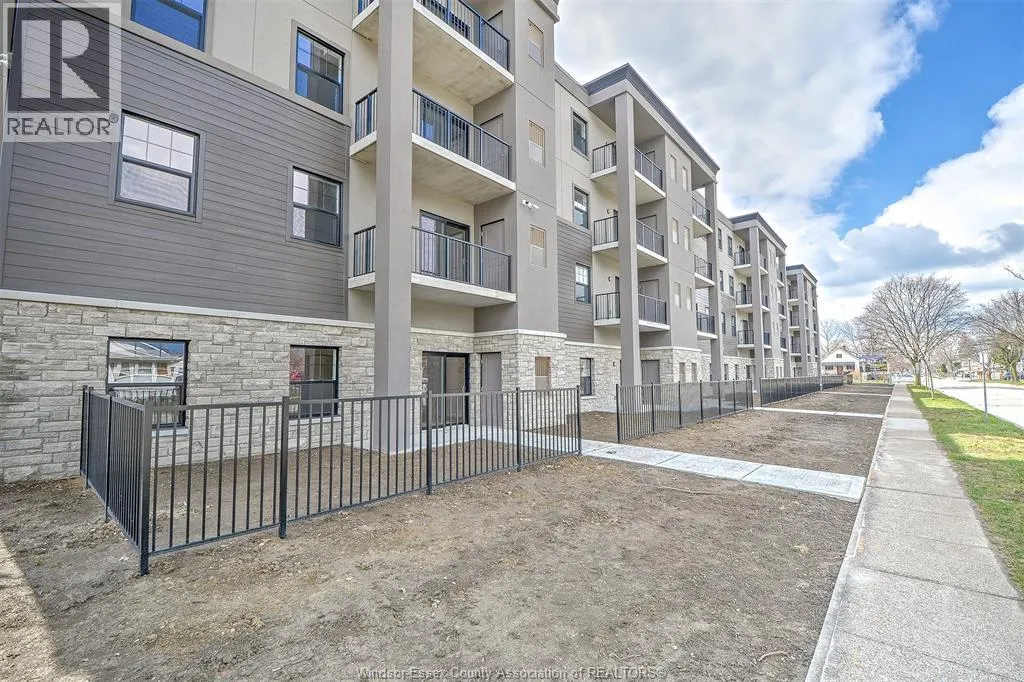 207 BROCK Unit# 113